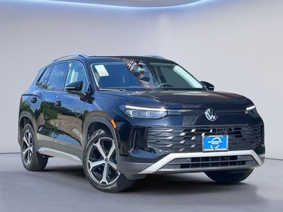 New 2026 Volkswagen Tiguan SE