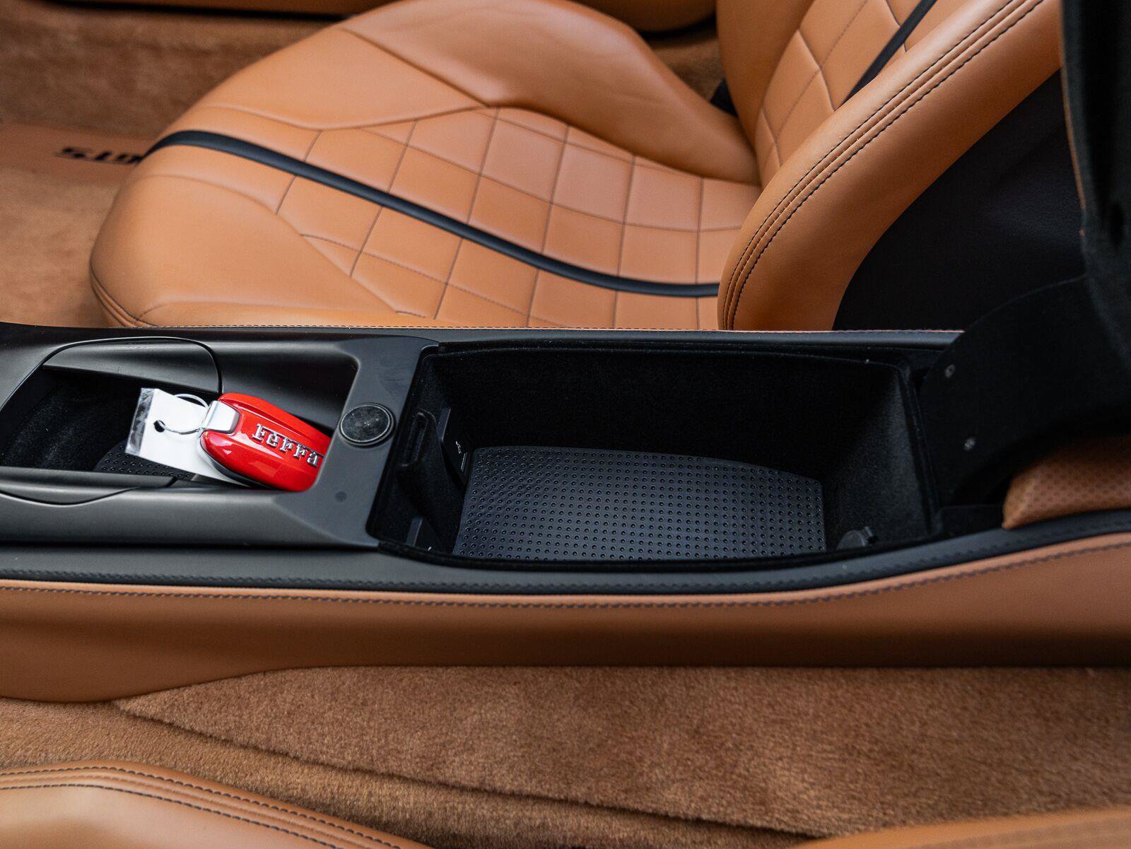 Used 2022 Ferrari 812 GTS RWD image 52