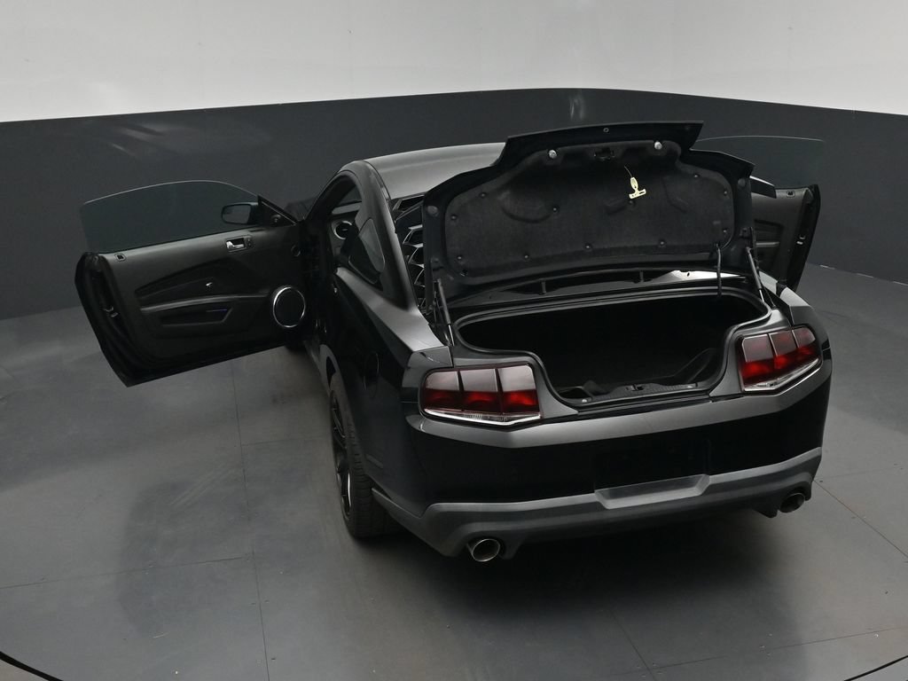 Used 2012 Ford Mustang GT Premium RWD image 30