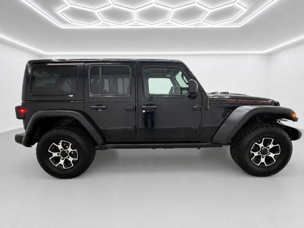 Used 2021 Jeep Wrangler Unlimited Rubicon w/ Cold Weather Group AWD/4WD image 2