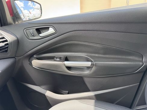 Used 2016 Ford Escape SE AWD/4WD image 12