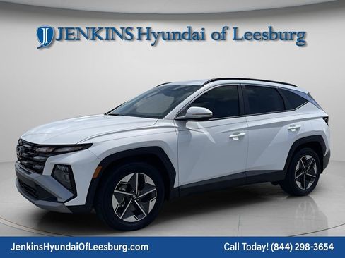 New 2025 Hyundai Tucson SEL image 10