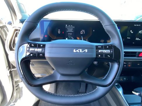 New 2026 Kia Sorento S w/ S Panoramic Sunroof Package image 16