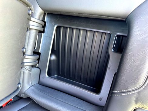 Used 2024 GMC Sierra 2500 AT4X w/ AT4X AEV Edition image 22