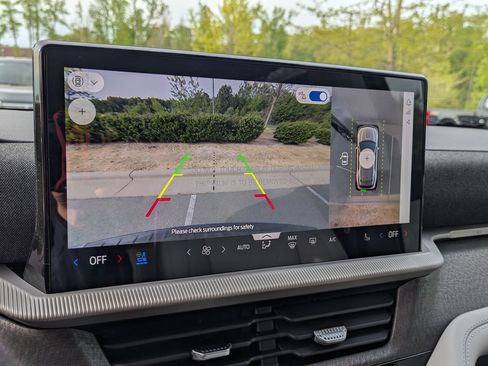 New 2026 Ford Explorer Platinum image 21