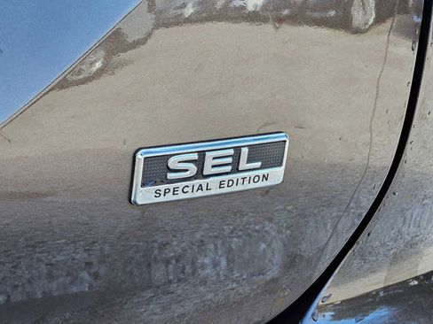 Used 2022 Mitsubishi Outlander SEL image 12