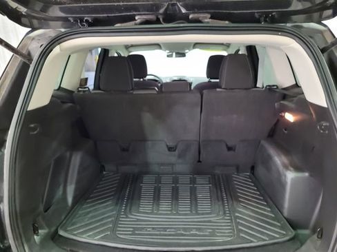 Used 2019 Ford Escape SE image 53