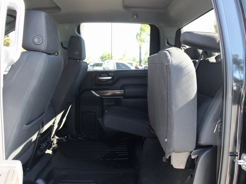 Used 2021 GMC Sierra 3500 SLE w/ SLE Value Package image 31