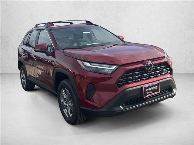 Used 2025 Toyota RAV4 XLE w/ Convenience Package AWD/4WD image 3