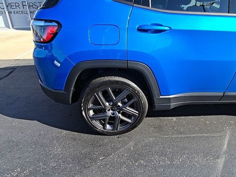 New 2026 Jeep Compass Limited AWD/4WD image 11