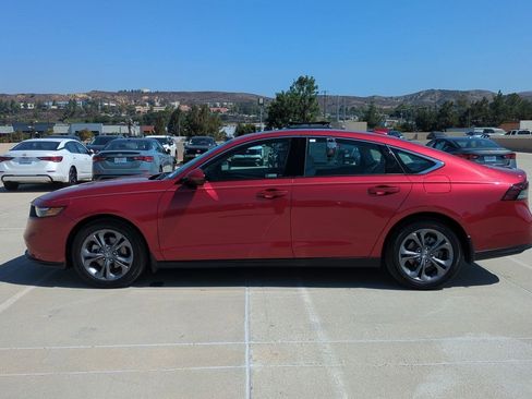 Certified 2024 Honda Accord EX image 9