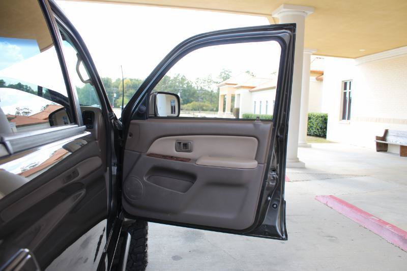 Used 1998 Toyota 4Runner Limited AWD/4WD image 27