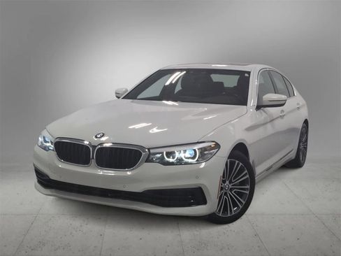 Used 2020 BMW 530i xDrive w/ Convenience Package image 1