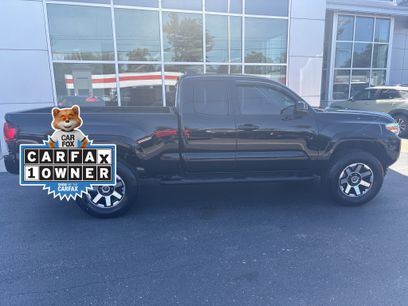 Used 2023 Toyota Tacoma SR