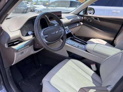 Used 2022 Genesis GV80 2.5T w/ Advanced Package 02 AWD/4WD image 12