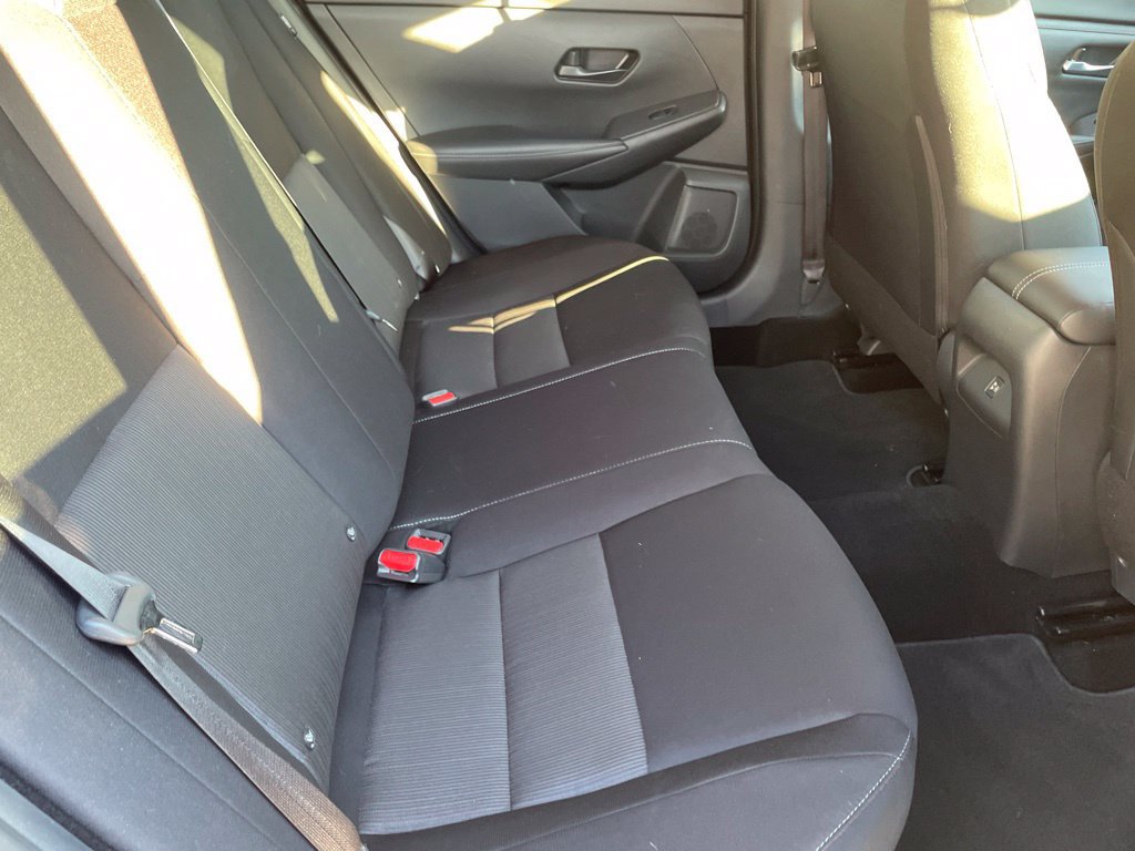 Used 2024 Nissan Sentra SV FWD image 22