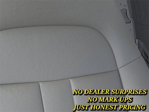 New 2026 Chevrolet Express 2500 Work Van w/ Driver Convenience Package image 21