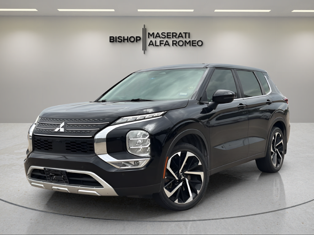 Used 2022 Mitsubishi Outlander SE AWD/4WD image 2