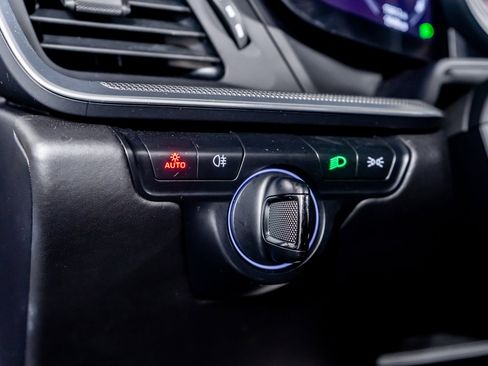 Used 2022 Porsche 911 Turbo image 50