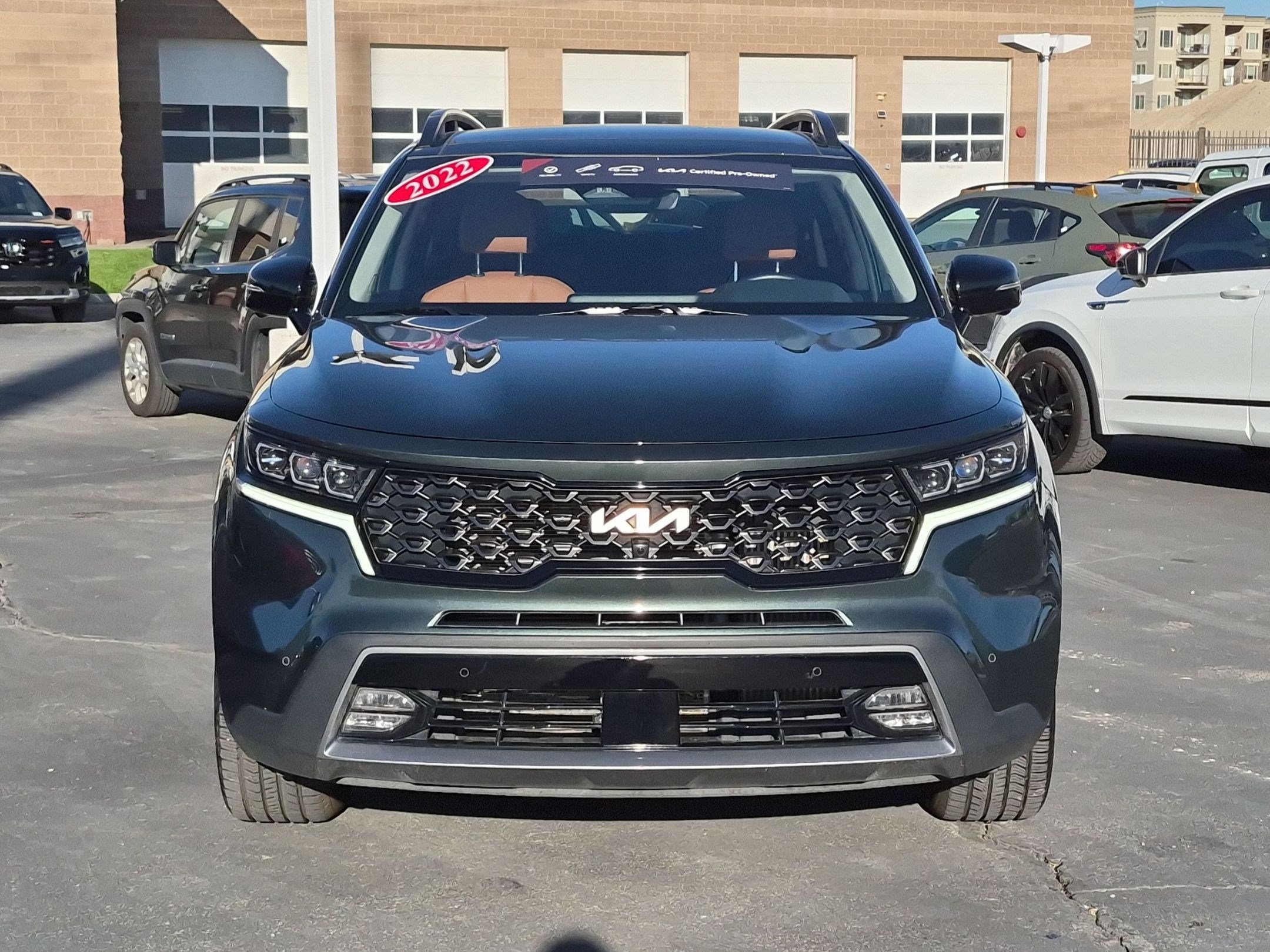 Certified 2022 Kia Sorento SX Prestige w/ Rust Color Package AWD/4WD image 8