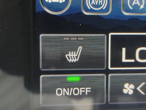 Used 2023 Subaru Outback Onyx Edition AWD/4WD image 25