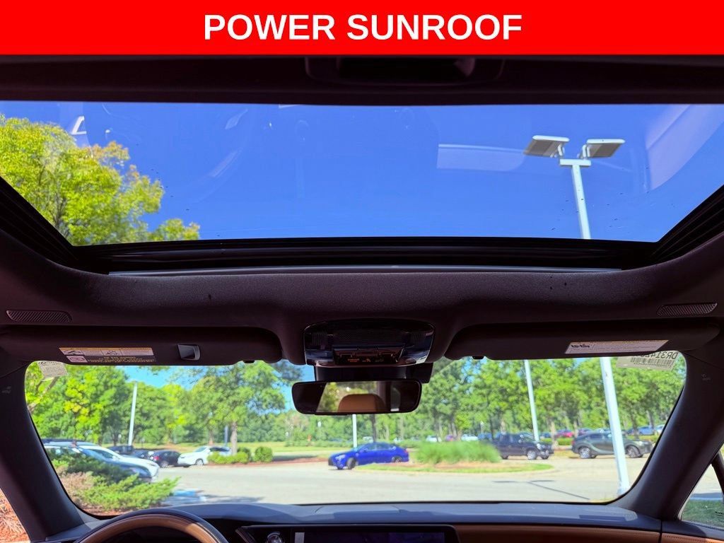Used 2025 Lexus RX 350 Premium w/ Accessory Package FWD image 11