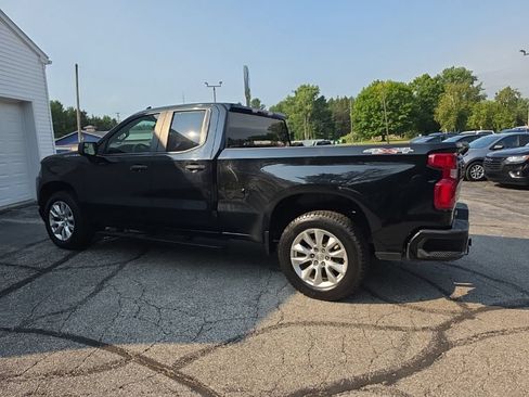 Certified 2020 Chevrolet Silverado 1500 Custom w/ Custom Value Package AWD/4WD image 4