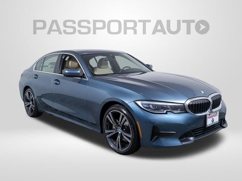 Used 2021 BMW 330i xDrive Sedan w/ Convenience Package image 8