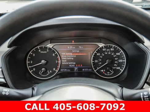 Used 2025 Nissan Altima 2.5 SV FWD image 45
