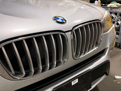 Used 2017 BMW X3 xDrive28i image 29