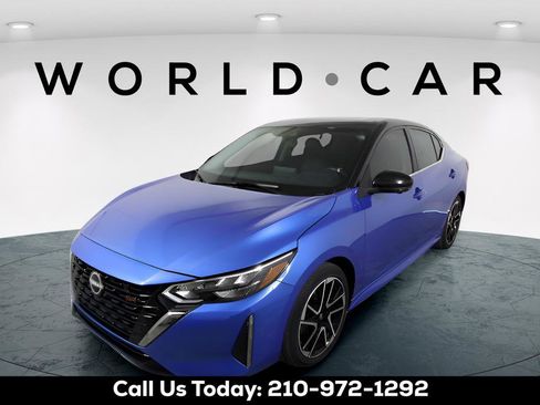 Used 2024 Nissan Sentra SR w/ SR Premium Package image 3