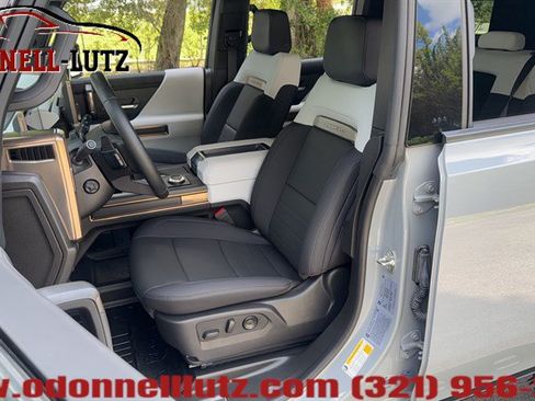 Used 2025 GMC Hummer EV 3X AWD/4WD image 8