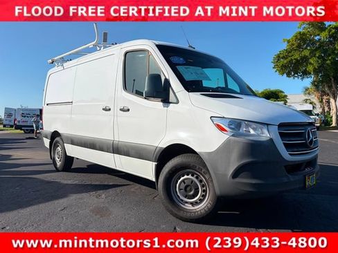 Used 2019 Mercedes-Benz Sprinter 144 Cargo w/ Chrome Grille Package image 3