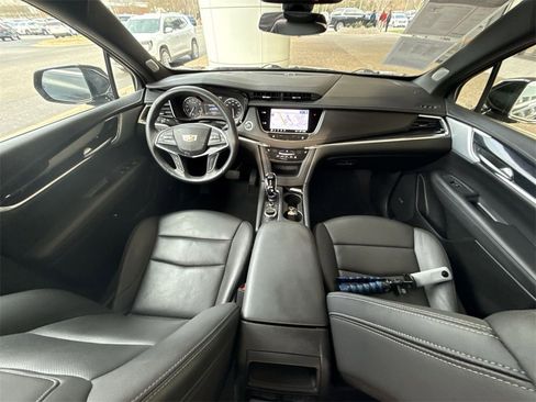 Certified 2025 Cadillac XT5 Premium Luxury image 21