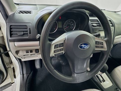 Used 2015 Subaru Forester 2.5i Premium image 11