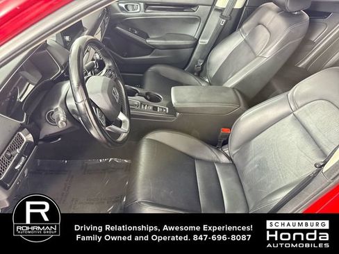 Used 2022 Honda Civic Touring image 4