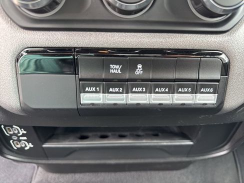 Used 2022 RAM 2500 Tradesman image 31