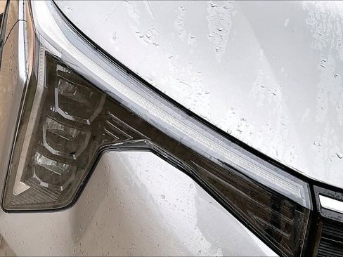 Used 2025 Kia K4 GT-Line w/ GT-Line Premium Package image 27