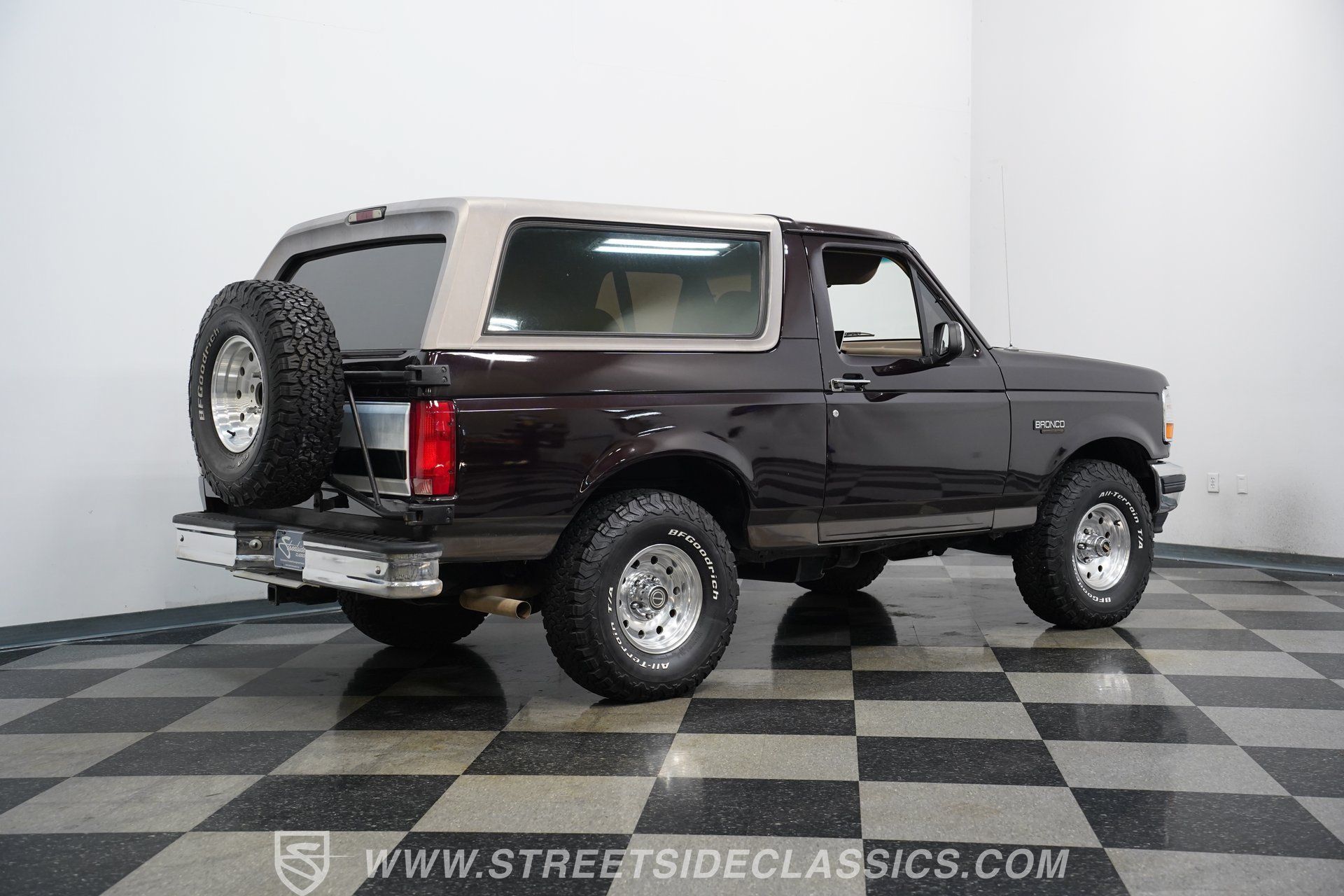 Used 1996 Ford Bronco Eddie Bauer AWD/4WD image 13