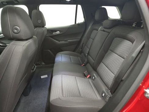 New 2026 Chevrolet Equinox LT image 23