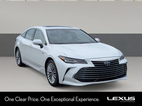 Used 2021 Toyota Avalon Limited w/ Advanced Safety Package FWD image 1