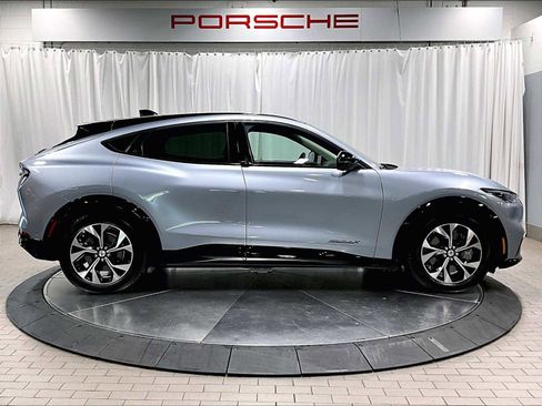 Used 2022 Ford Mustang Mach-E Premium AWD/4WD image 10