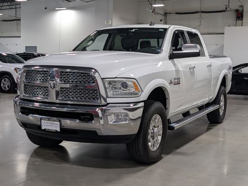 Used 2018 RAM 2500 Laramie w/ Off Road Package image 3