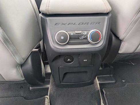 New 2025 Ford Explorer Active w/ Active Comfort Package AWD/4WD image 45