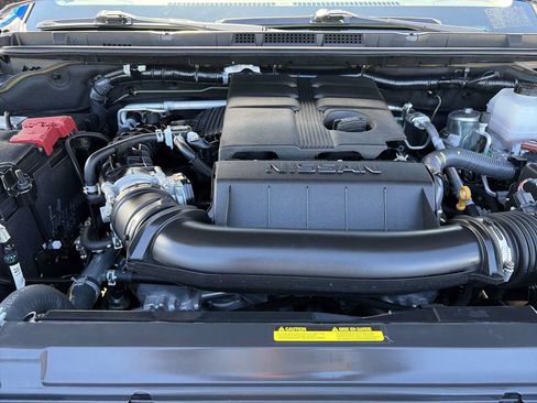 Used 2025 Nissan Frontier SV RWD image 17