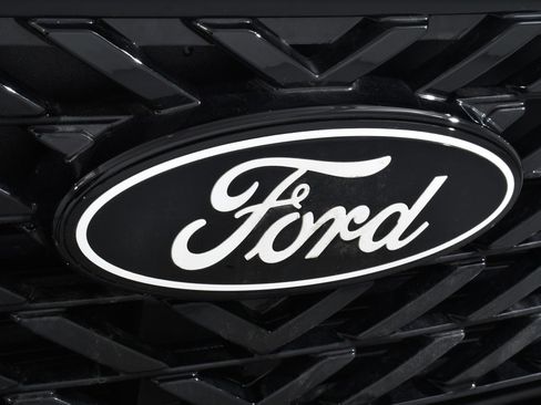 New 2025 Ford Maverick XLT w/ Equipment Group 301A image 20