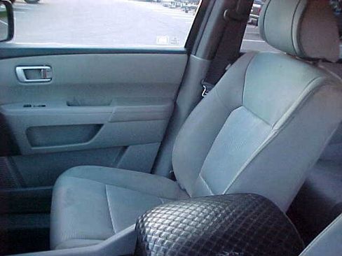 Used 2012 Honda Pilot LX image 18