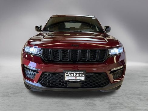 New 2025 Jeep Grand Cherokee Limited w/ Black Appearance Package image 2