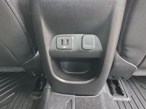 Certified 2022 Chevrolet Colorado LT AWD/4WD image 25