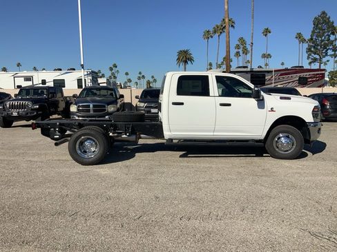 New 2026 RAM 3500 Tradesman image 4